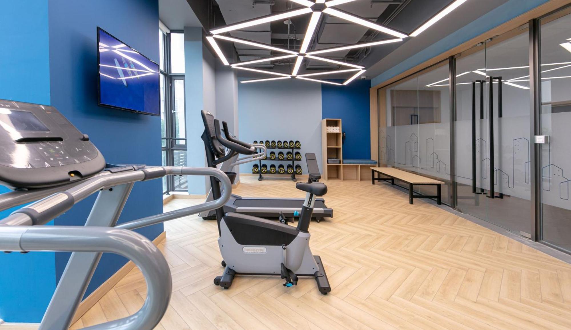 Holiday Inn Express Shanghai Pudong Airport By Ihg Bagian luar foto